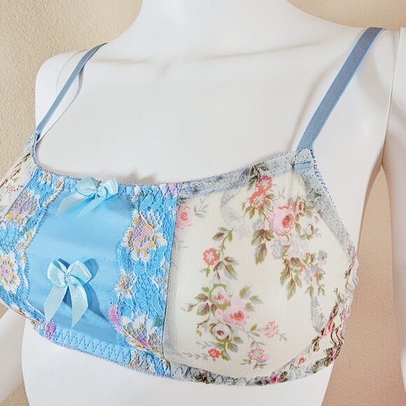 Feminine Blue Pastel Floral Sexy Sheer Bralette Size L (READ DESCRIPTION) - Picture 2 of 9
